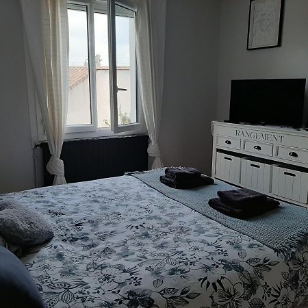 Chambre Double Dans Maison Chaleureuse Et Familiale Carcassonne Extérieur photo